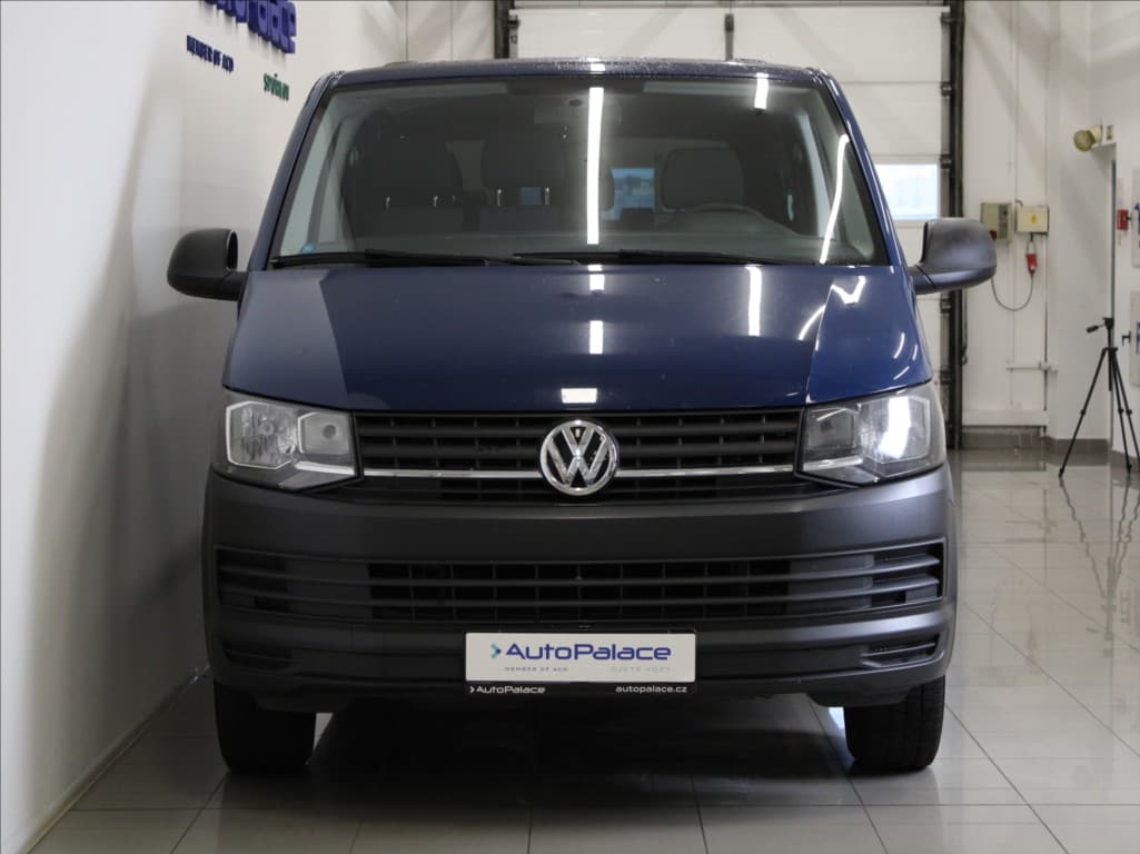 2016 Volkswagen Transporter - 2