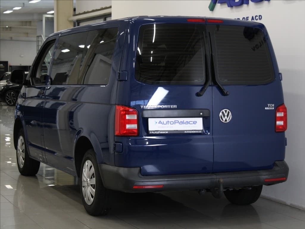 2016 Volkswagen Transporter - 3