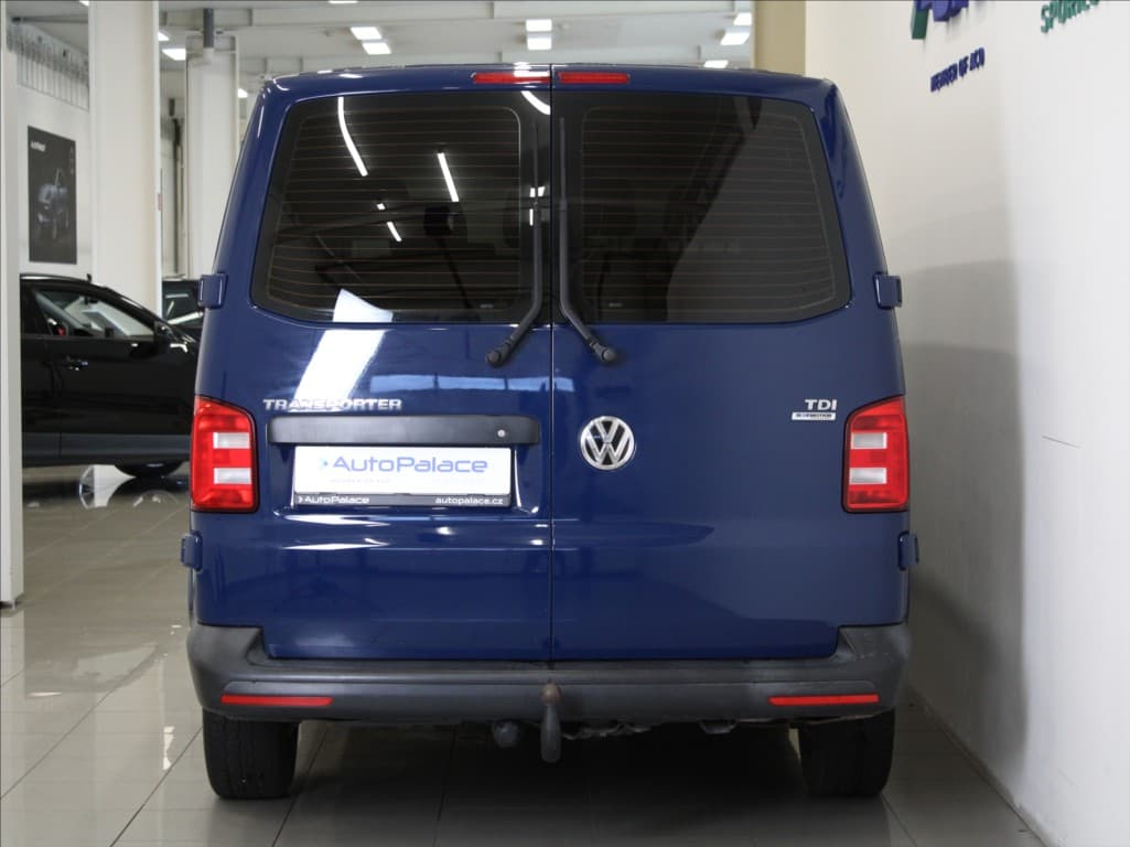 2016 Volkswagen Transporter - 4