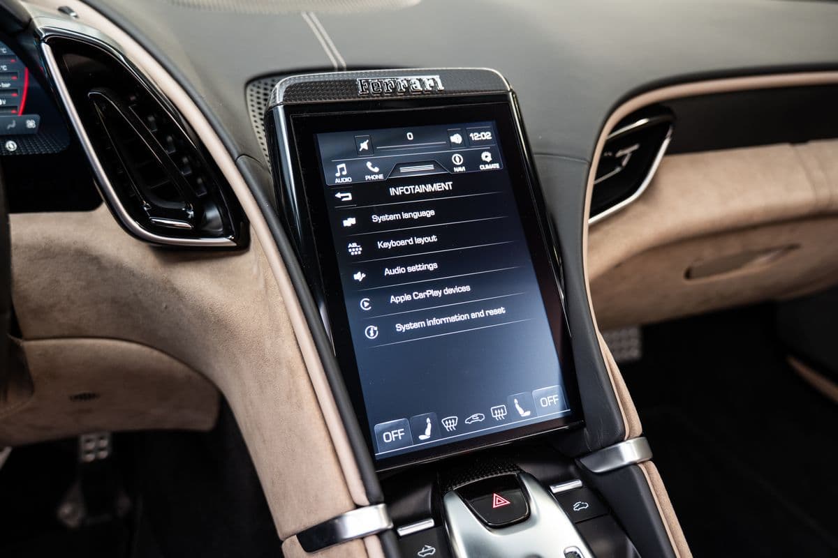 2024 Ferrari Roma - 13