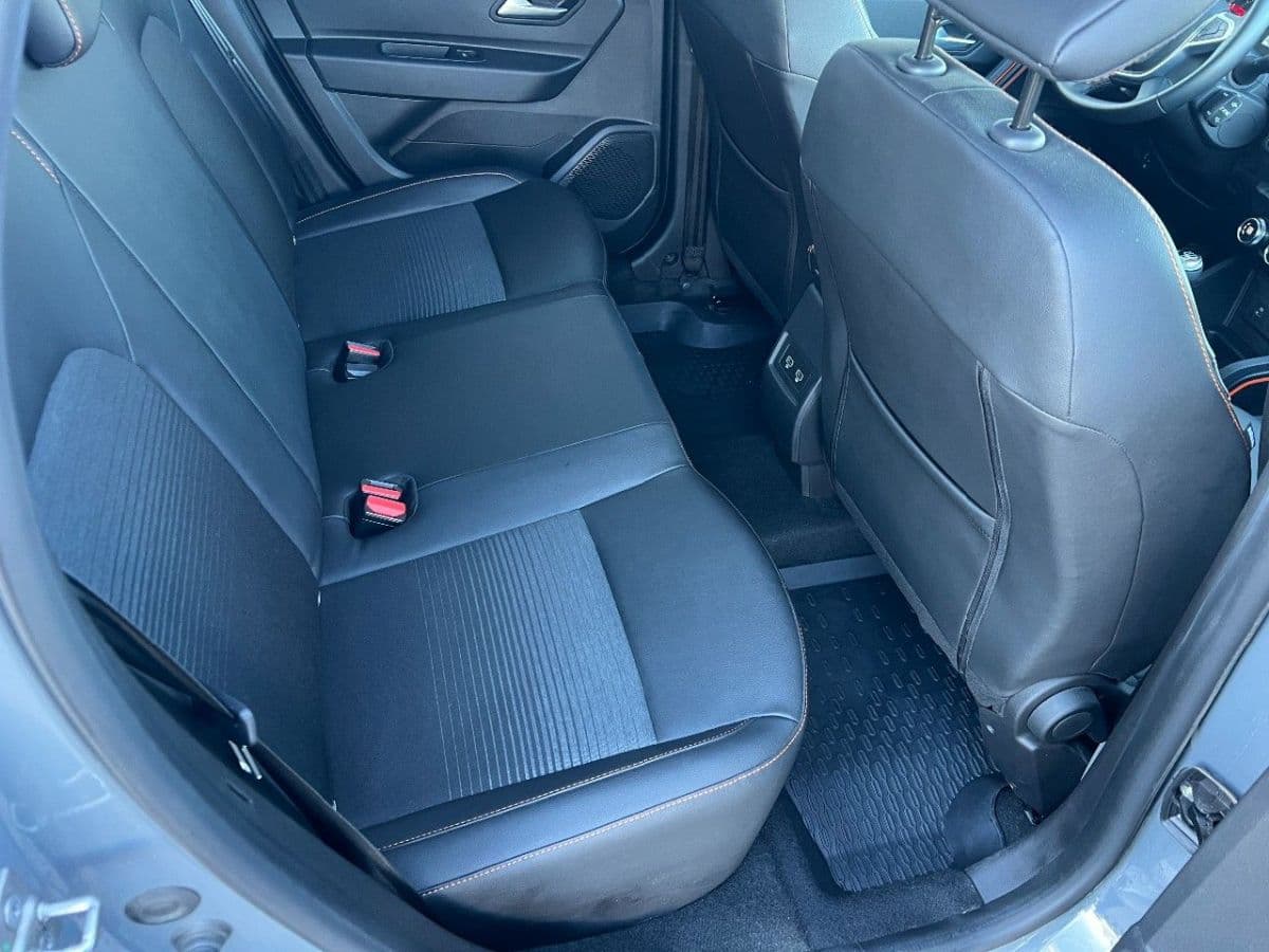 2022 Dacia Duster - 8