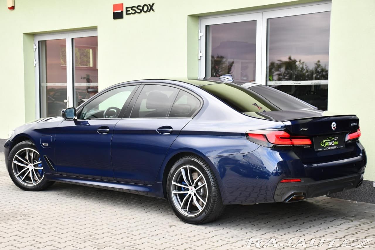 2023 BMW 5-Series - 3