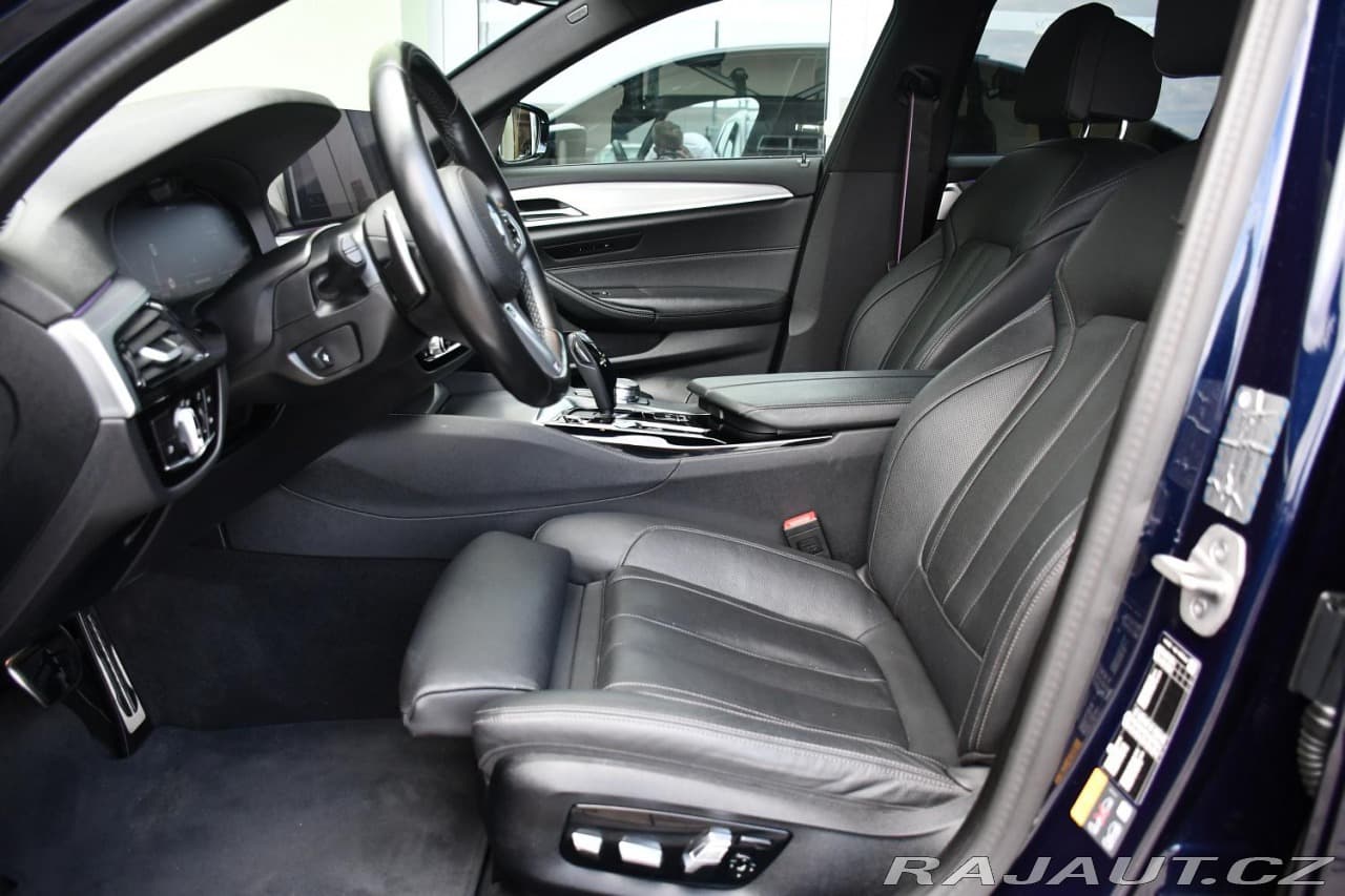 2023 BMW 5-Series - 9