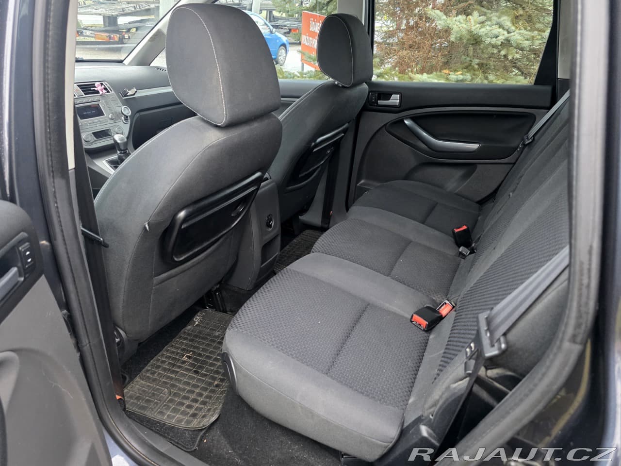 2010 Ford C-Max - 11