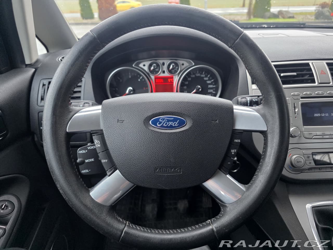 2010 Ford C-Max - 17