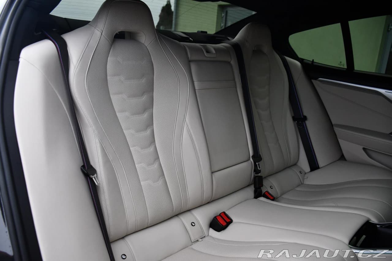 2020 BMW 8-Series - 18