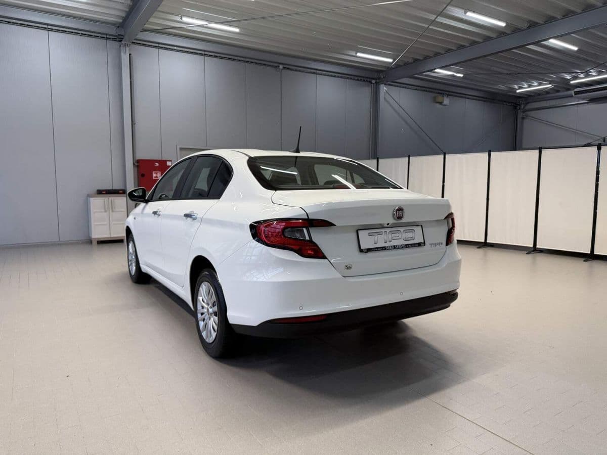2025 Fiat Tipo - 3