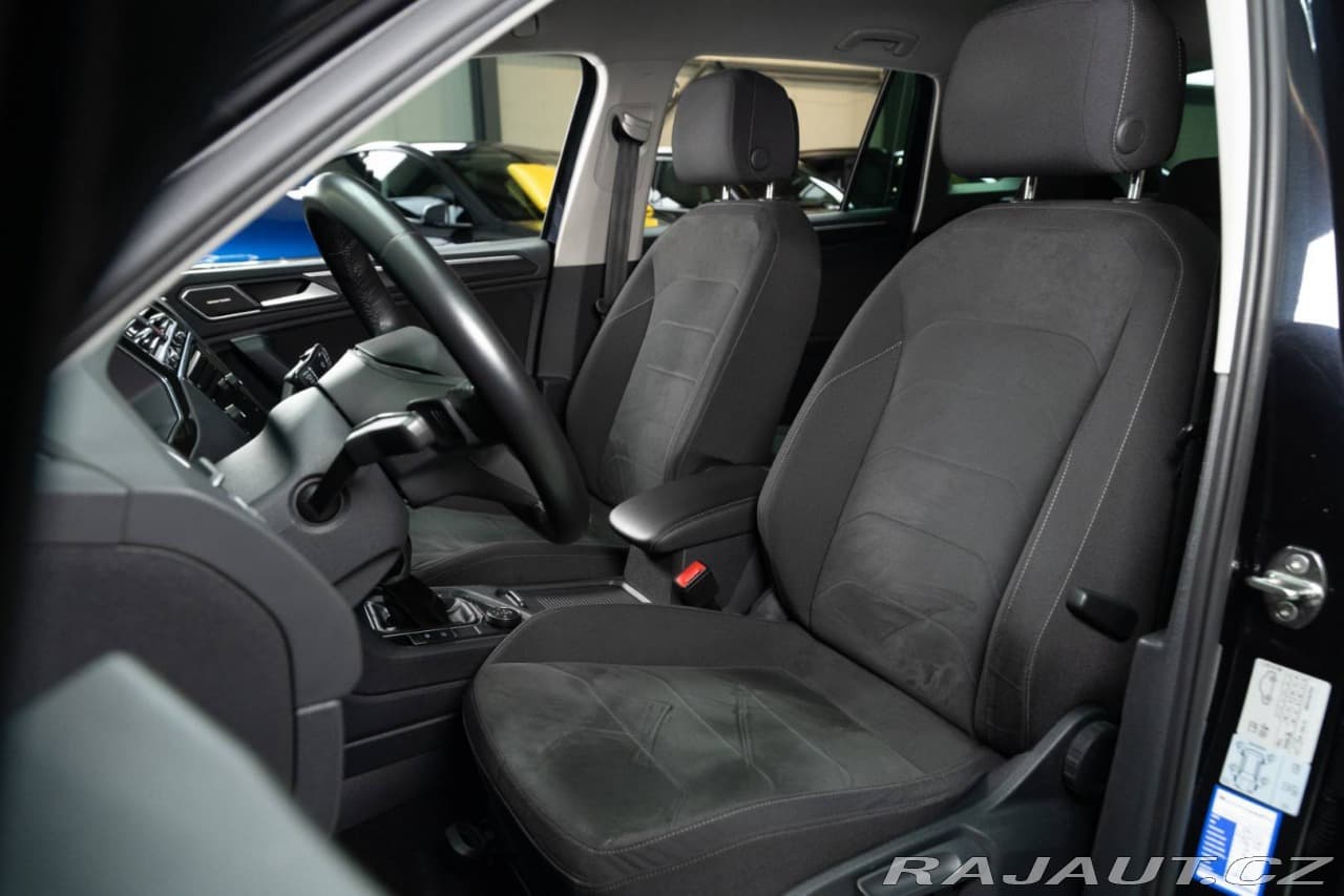 2022 Volkswagen Tiguan - 12