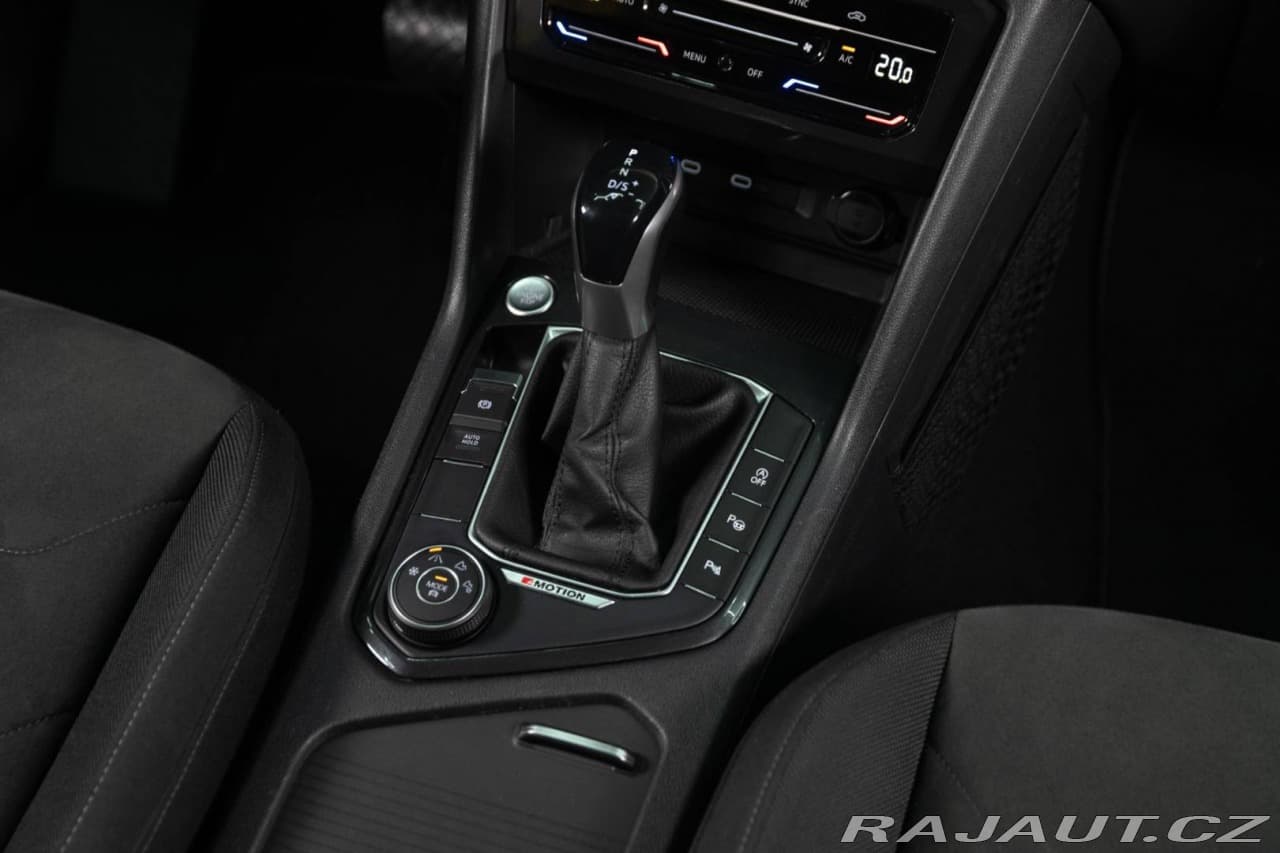 2022 Volkswagen Tiguan - 20