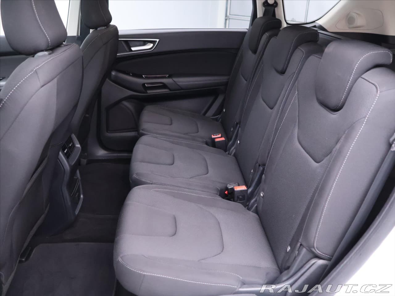 2018 Ford S-Max - 13