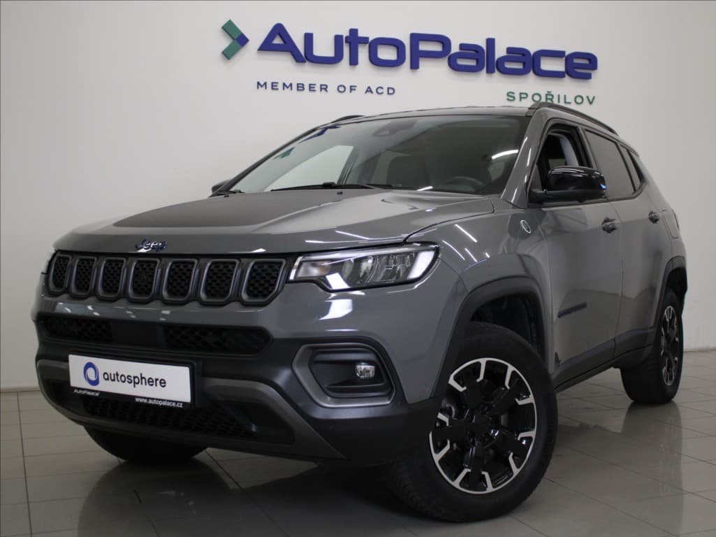 Jeep Compass 1,3 Turbo 4xe 240k Trailh
