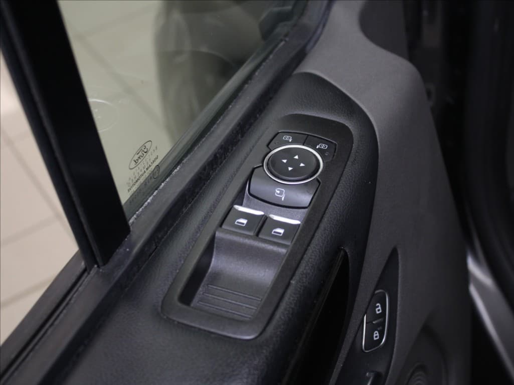 2020 Ford Tourneo - 20