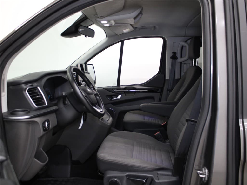 2020 Ford Tourneo - 6