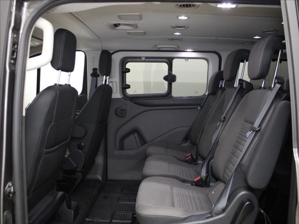 2020 Ford Tourneo - 7