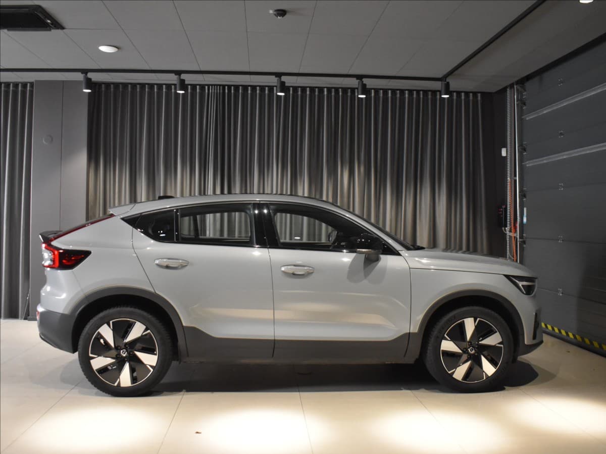 2024 Volvo C40 - 5