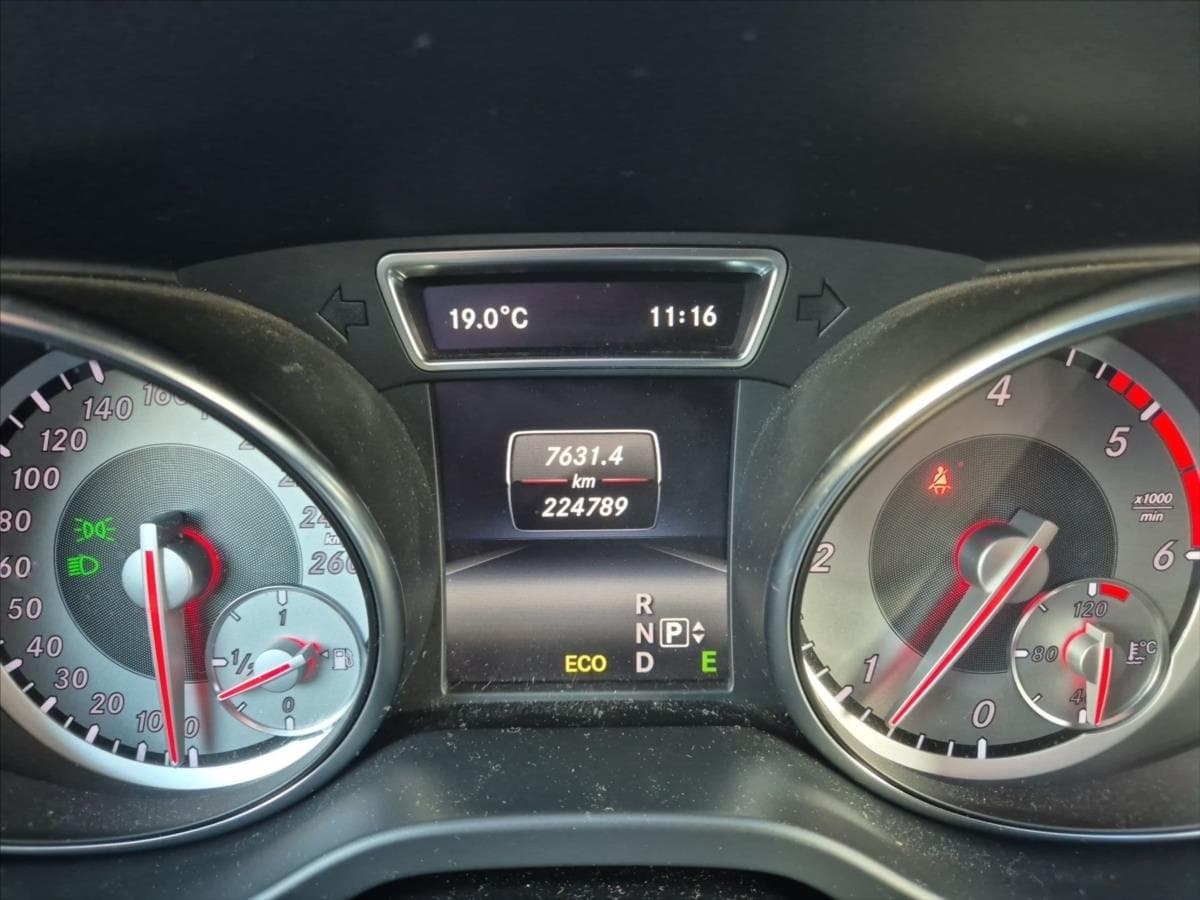 2014 Mercedes-Benz GLA - 17