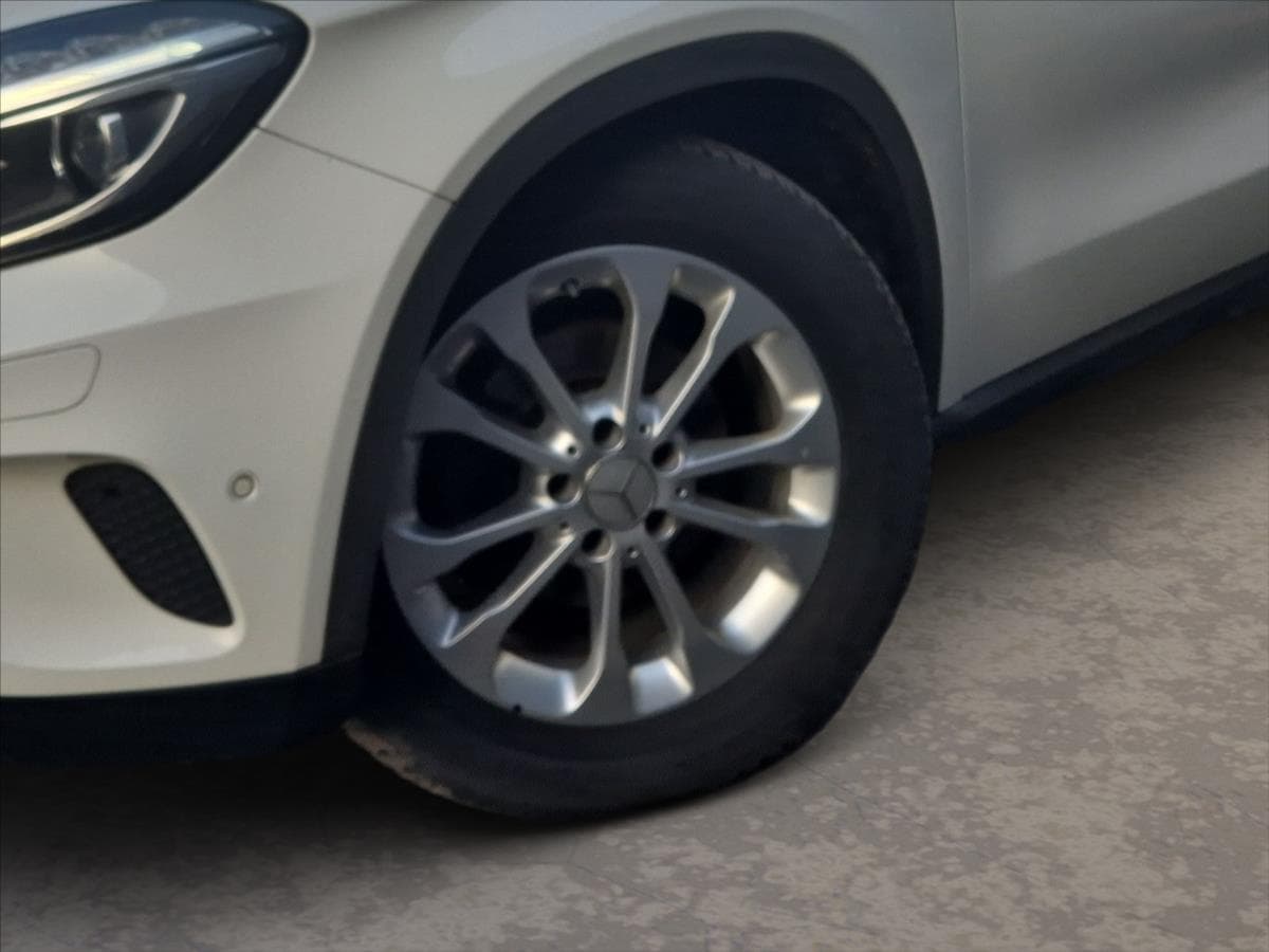 2014 Mercedes-Benz GLA - 6