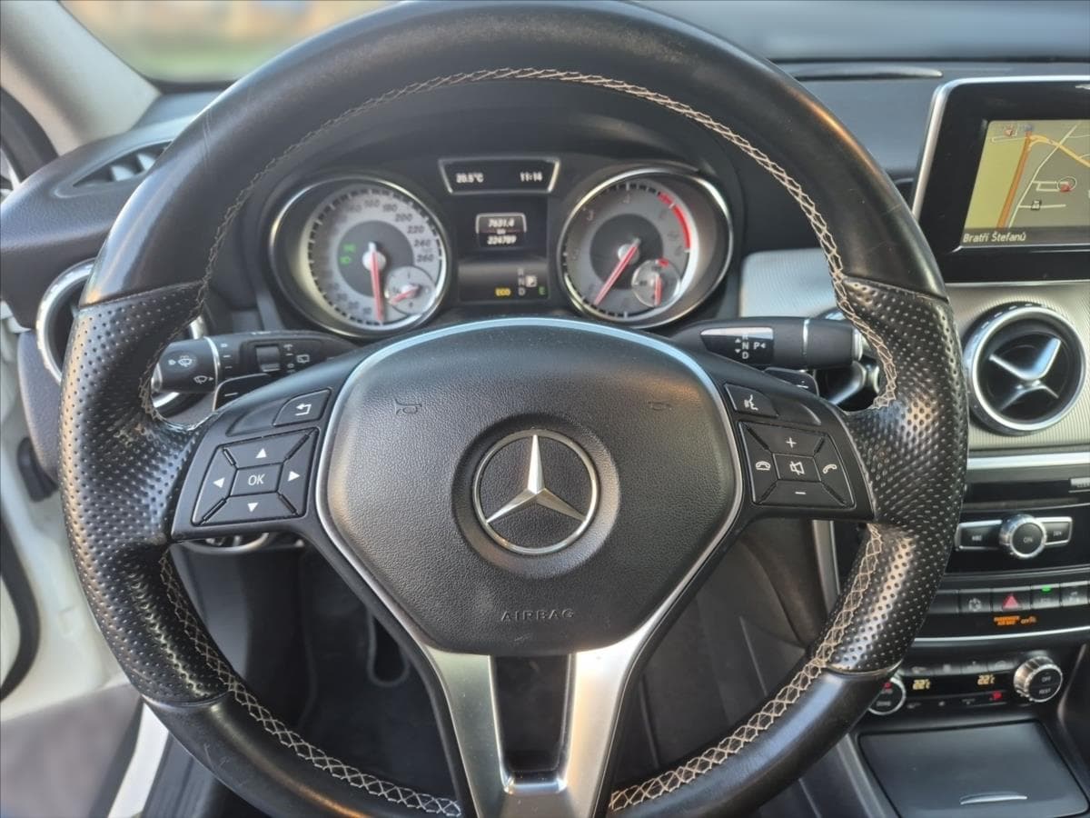 2014 Mercedes-Benz GLA - 8
