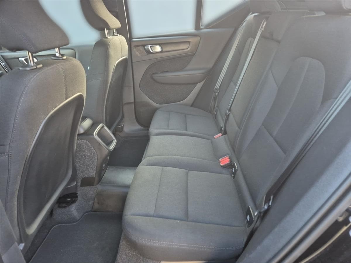 2021 Volvo Xc40 - 10