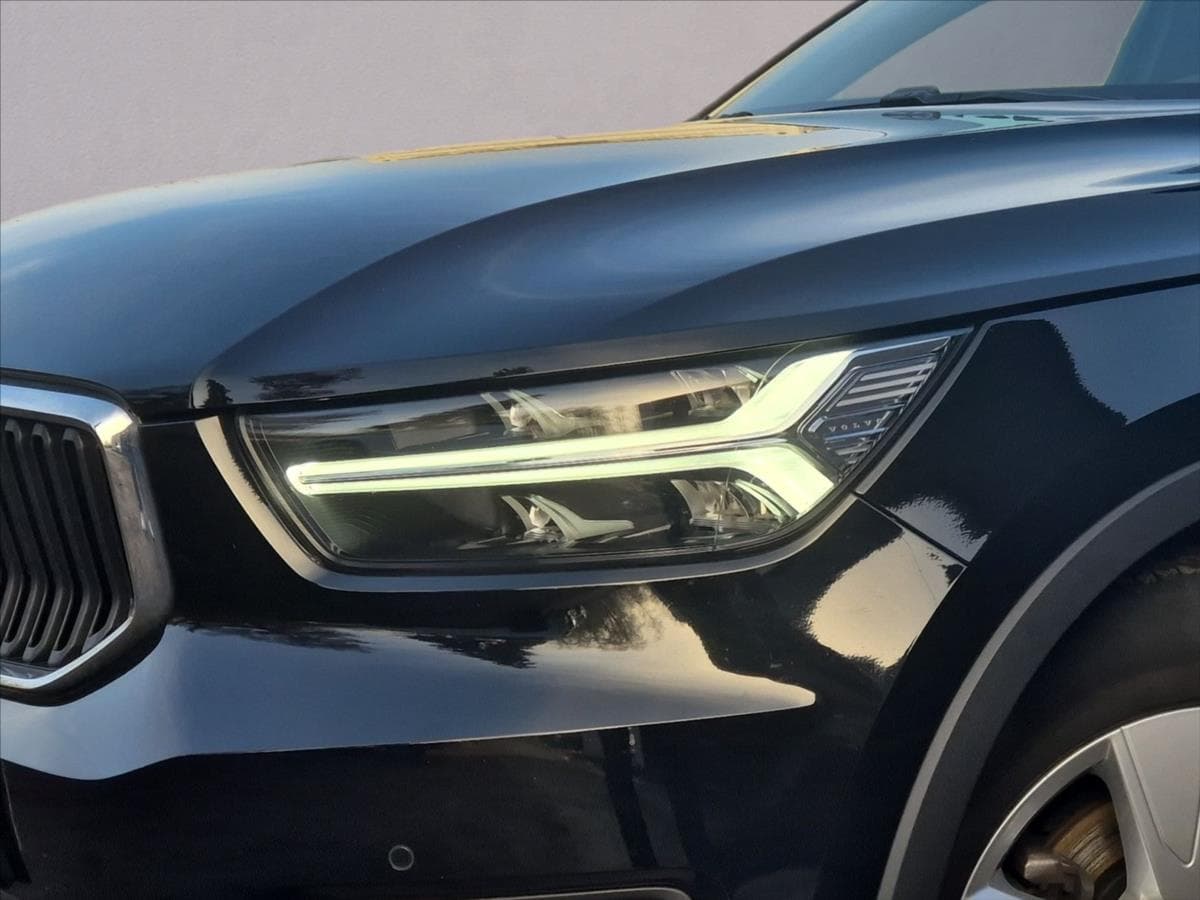 2021 Volvo Xc40 - 5