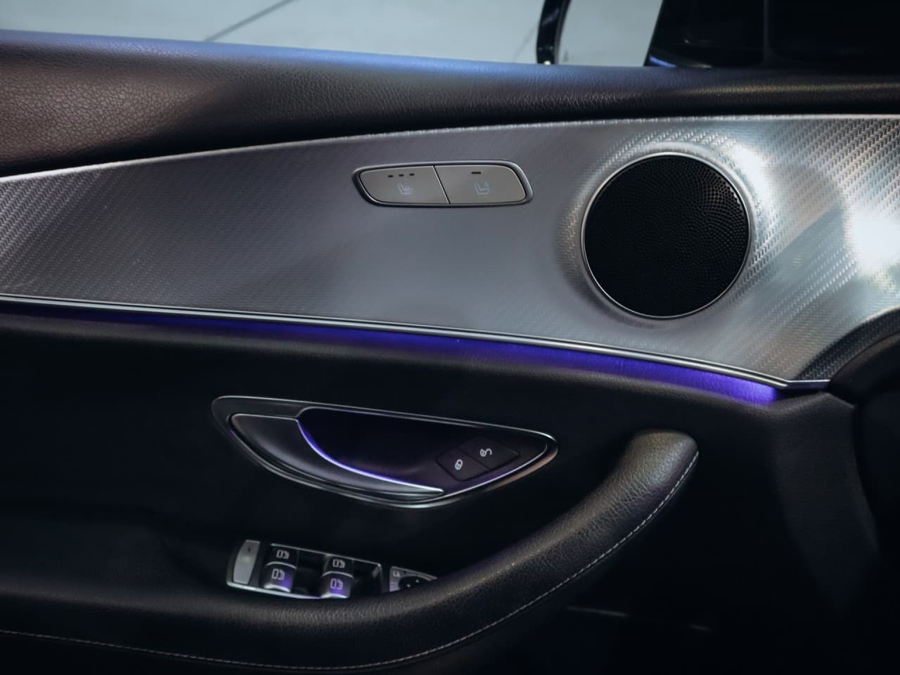 2017 Mercedes-Benz E-CLASS - 11