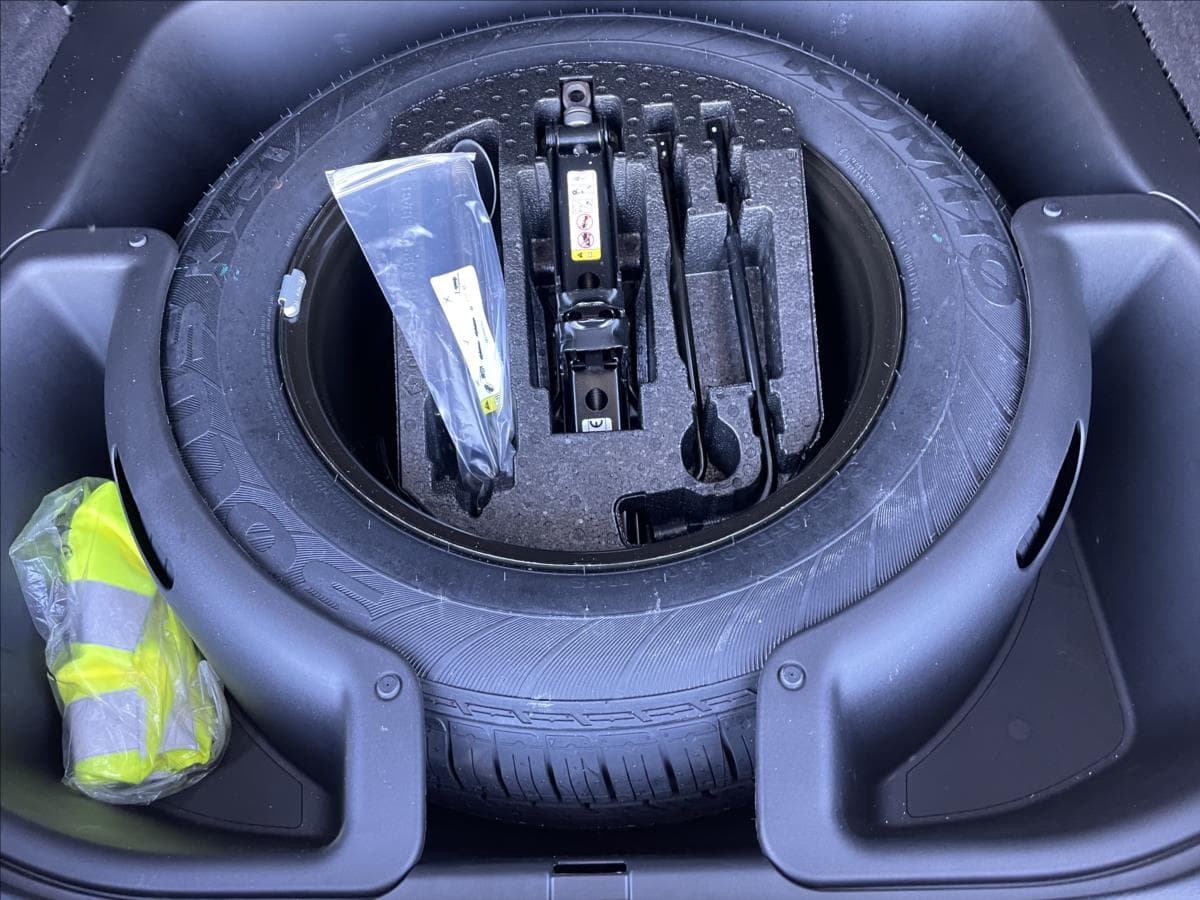 2019 Jeep Ostatní - 10