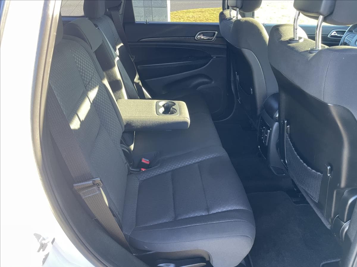 2019 Jeep Ostatní - 11