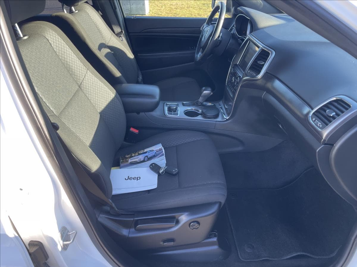 2019 Jeep Ostatní - 15