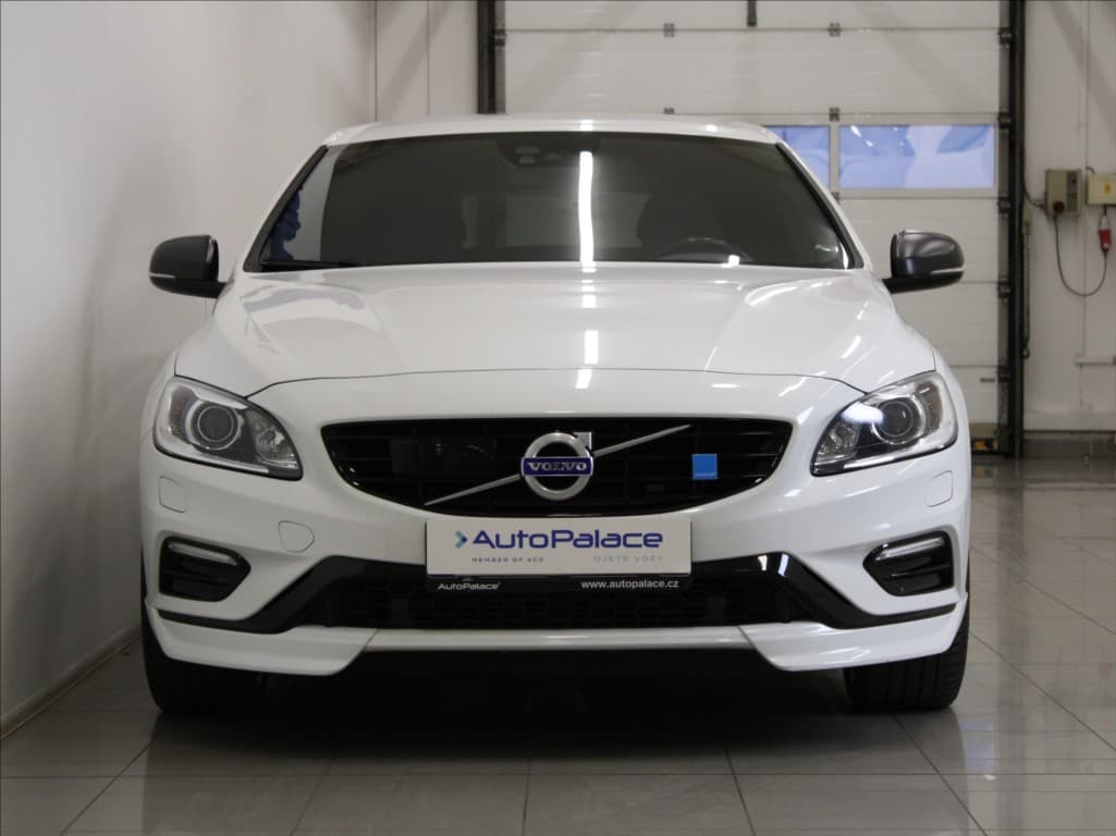 2018 Volvo V60 - 2