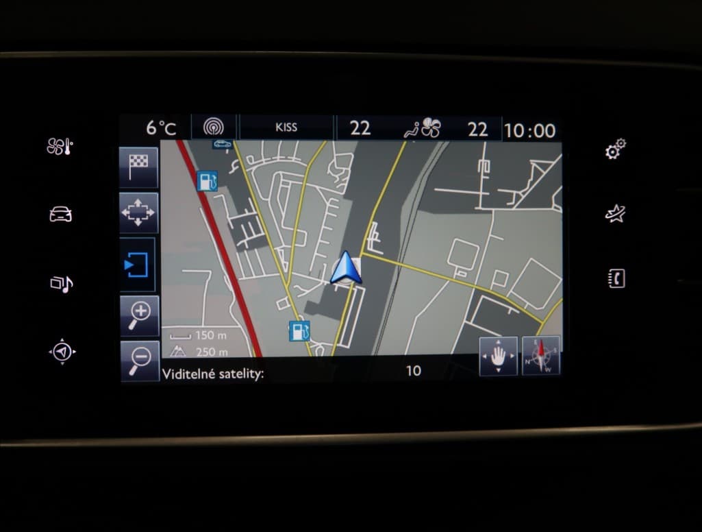 2016 Peugeot 308 - 19