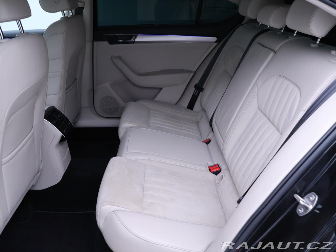 2022 Škoda Superb - 14