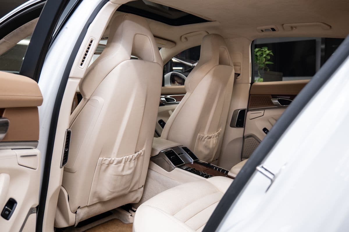 2009 Porsche Panamera - 10