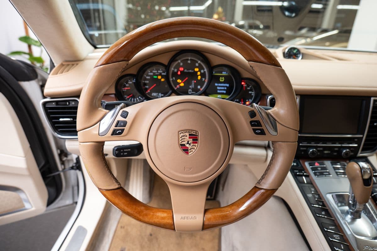 2009 Porsche Panamera - 6