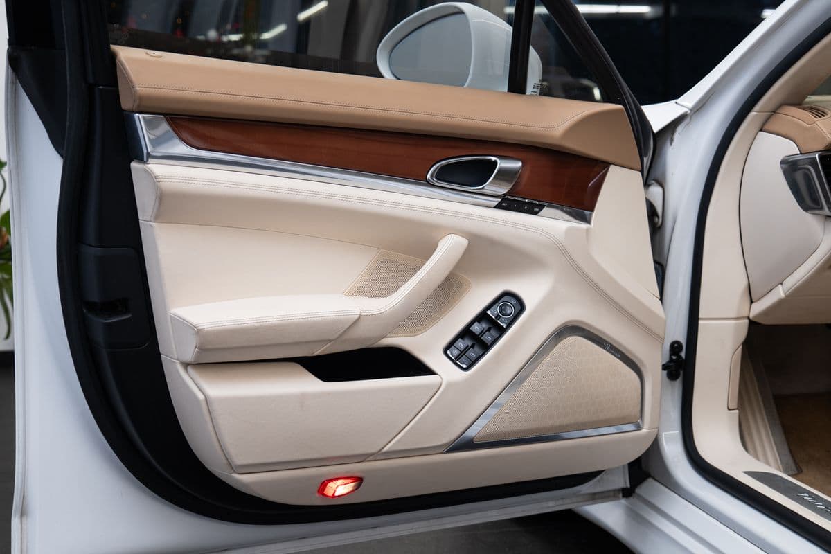 2009 Porsche Panamera - 7