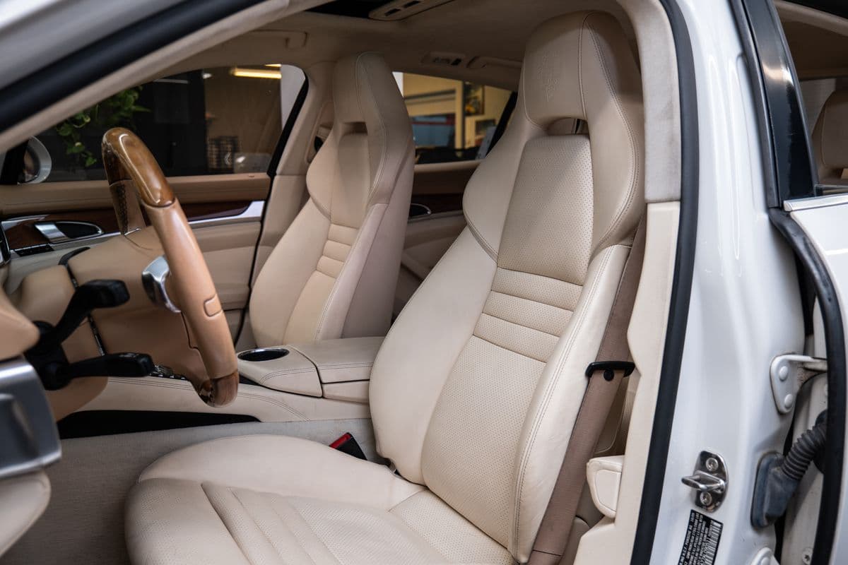 2009 Porsche Panamera - 8