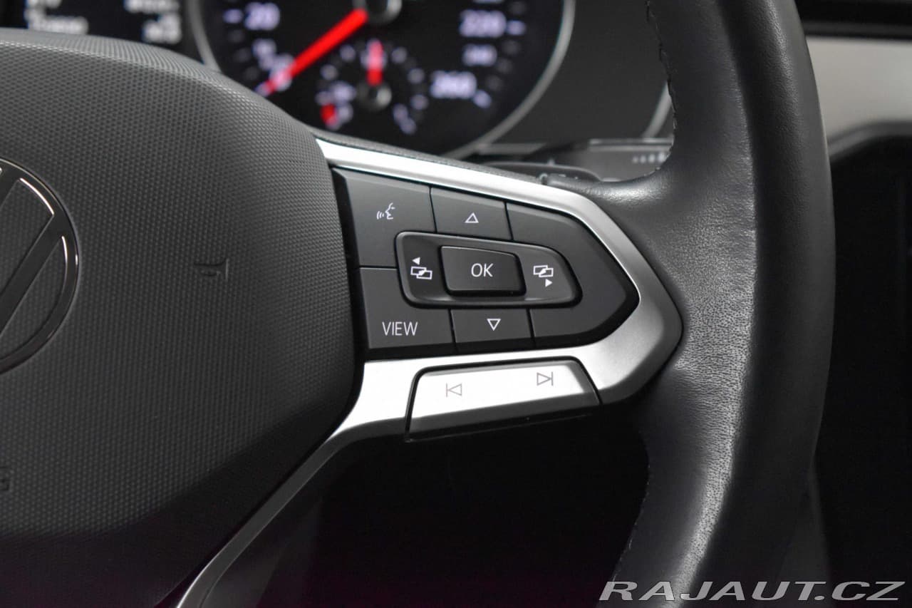 2021 Volkswagen Passat - 20