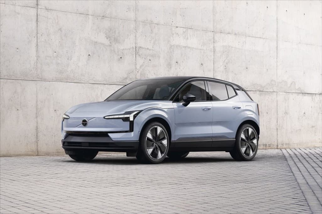 Volvo EX30 0,0   PLUS Single motor E