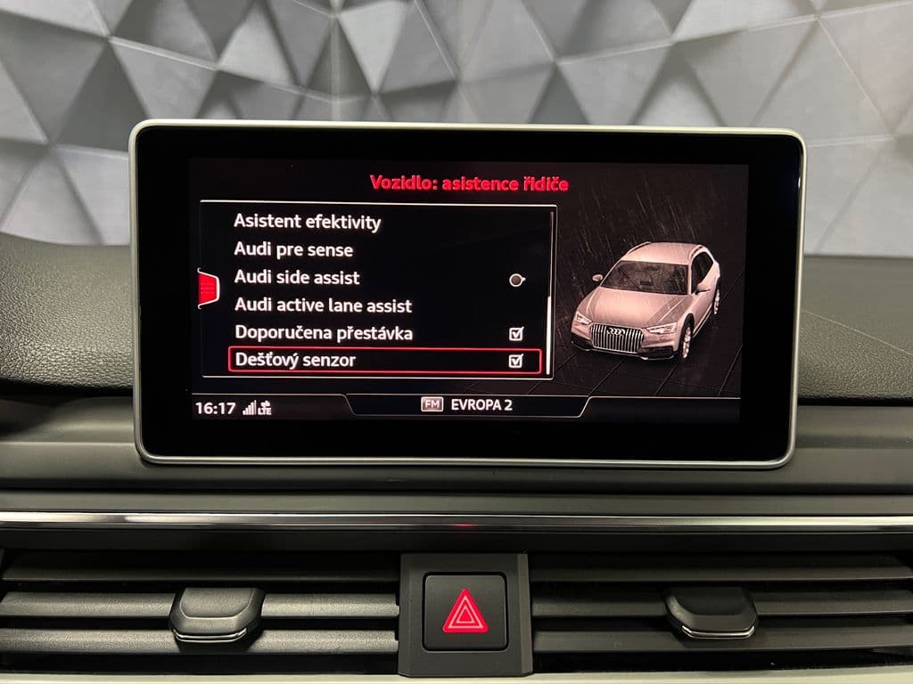 2017 Audi A4 - 17
