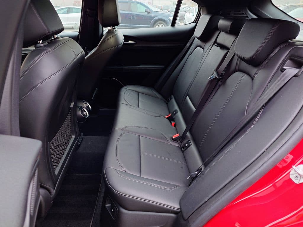 2023 Alfa Romeo Stelvio - 15