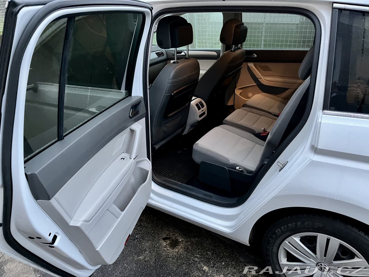 2016 Volkswagen Touran - 10