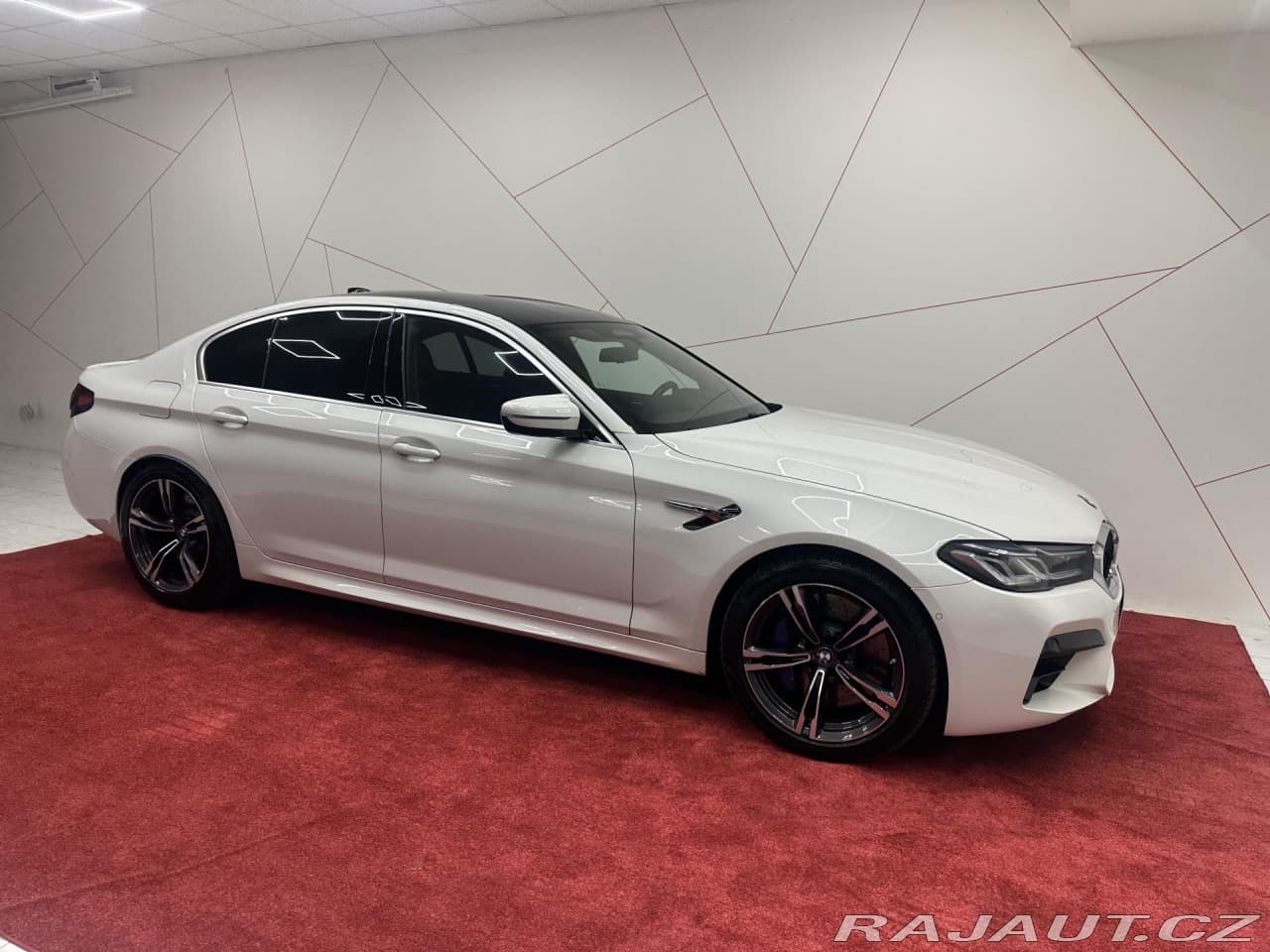 2022 BMW M5 - 6