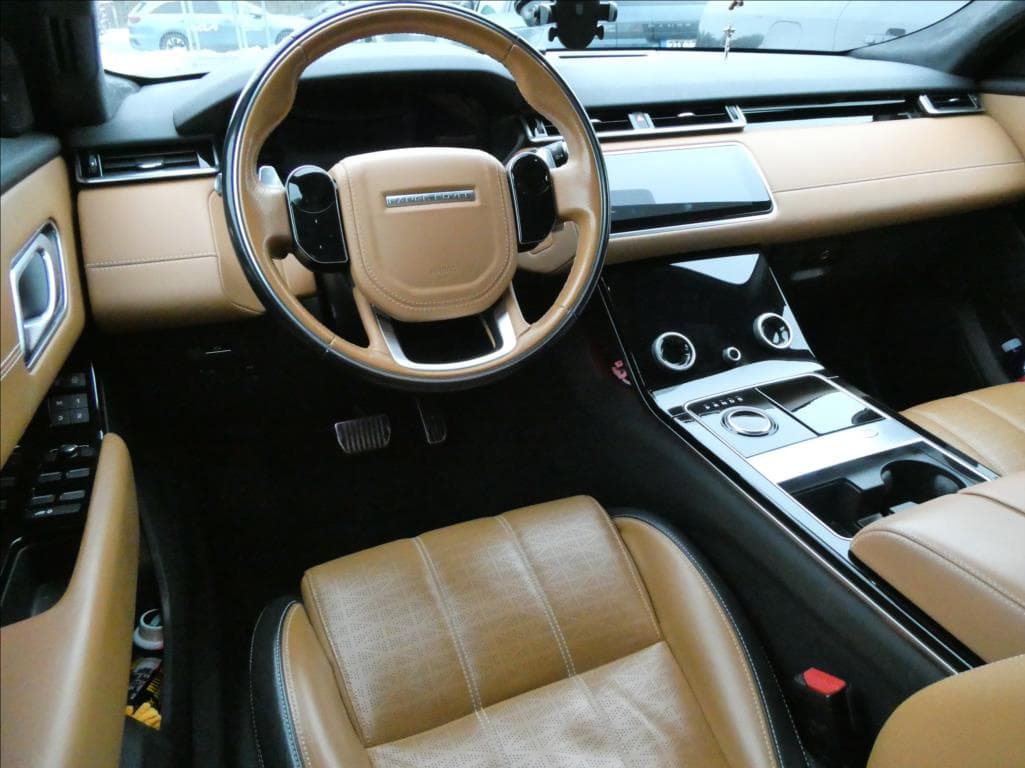 2021 Land Rover Range Rover Velar - 11