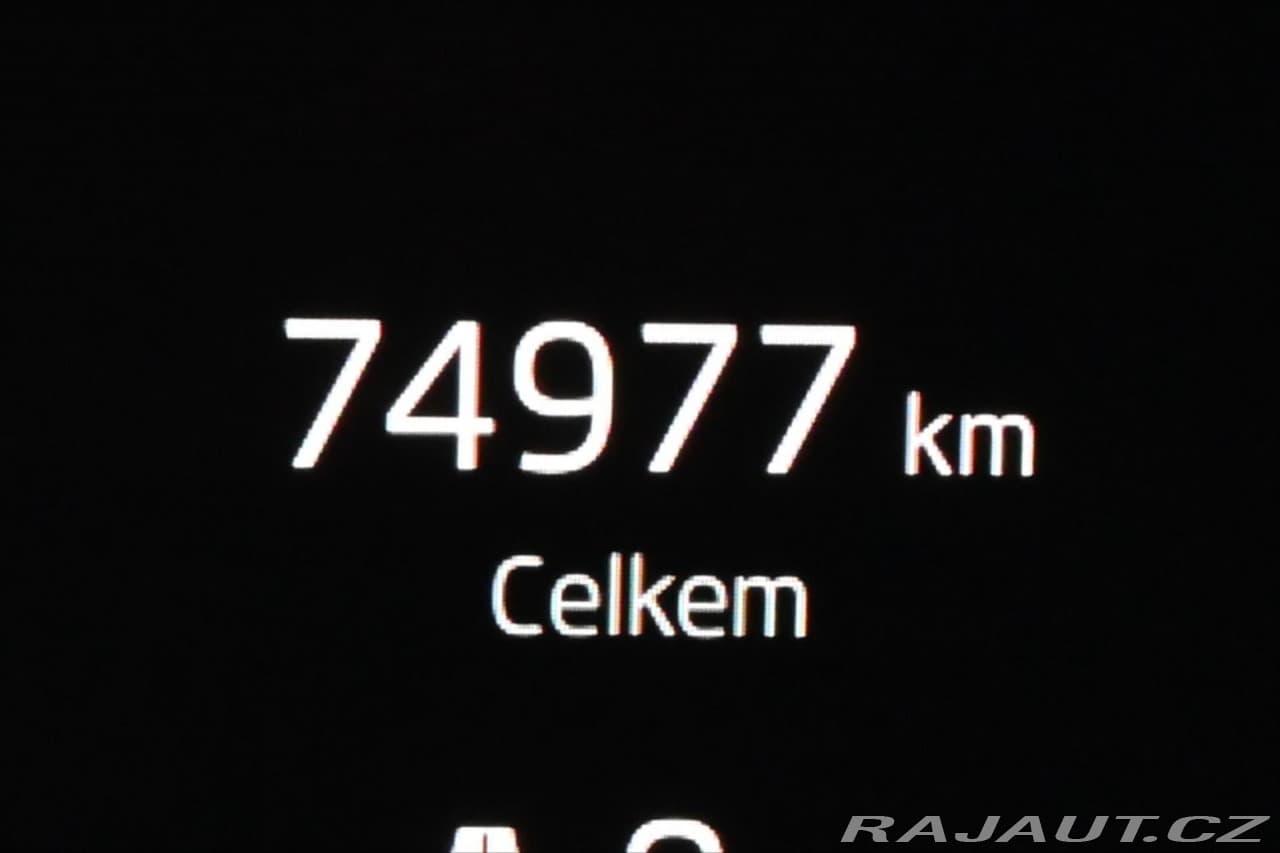 2022 Škoda Octavia - 17