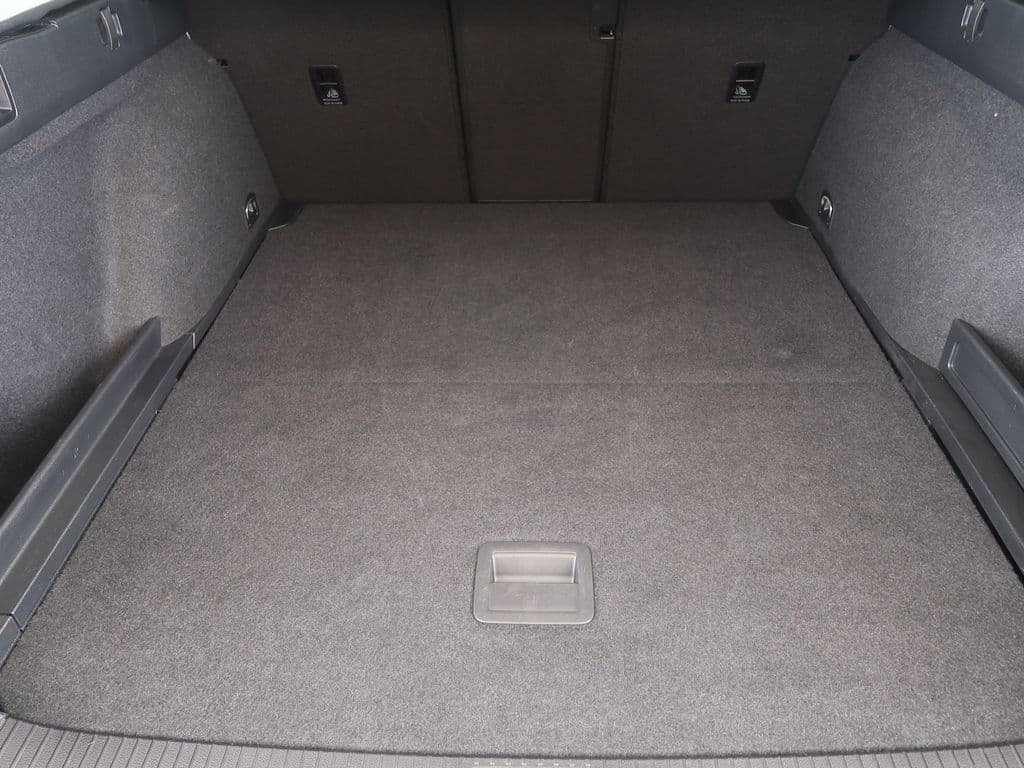 2021 Volkswagen Passat - 11