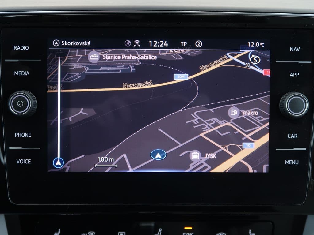 2021 Volkswagen Passat - 19