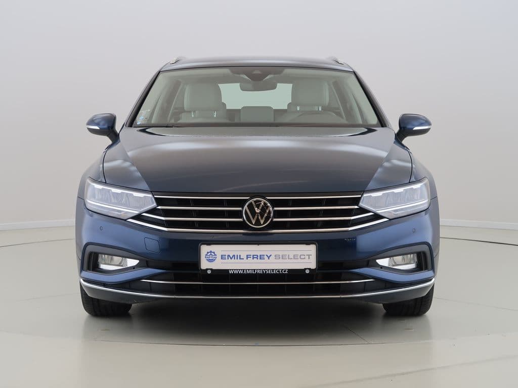 2021 Volkswagen Passat - 2