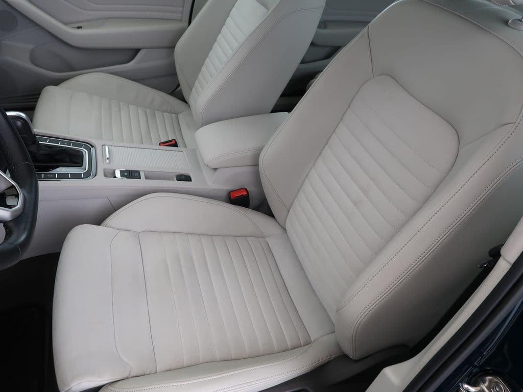 2021 Volkswagen Passat - 9