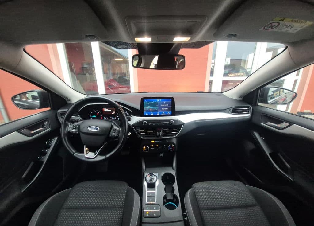 2021 Ford Focus - 19