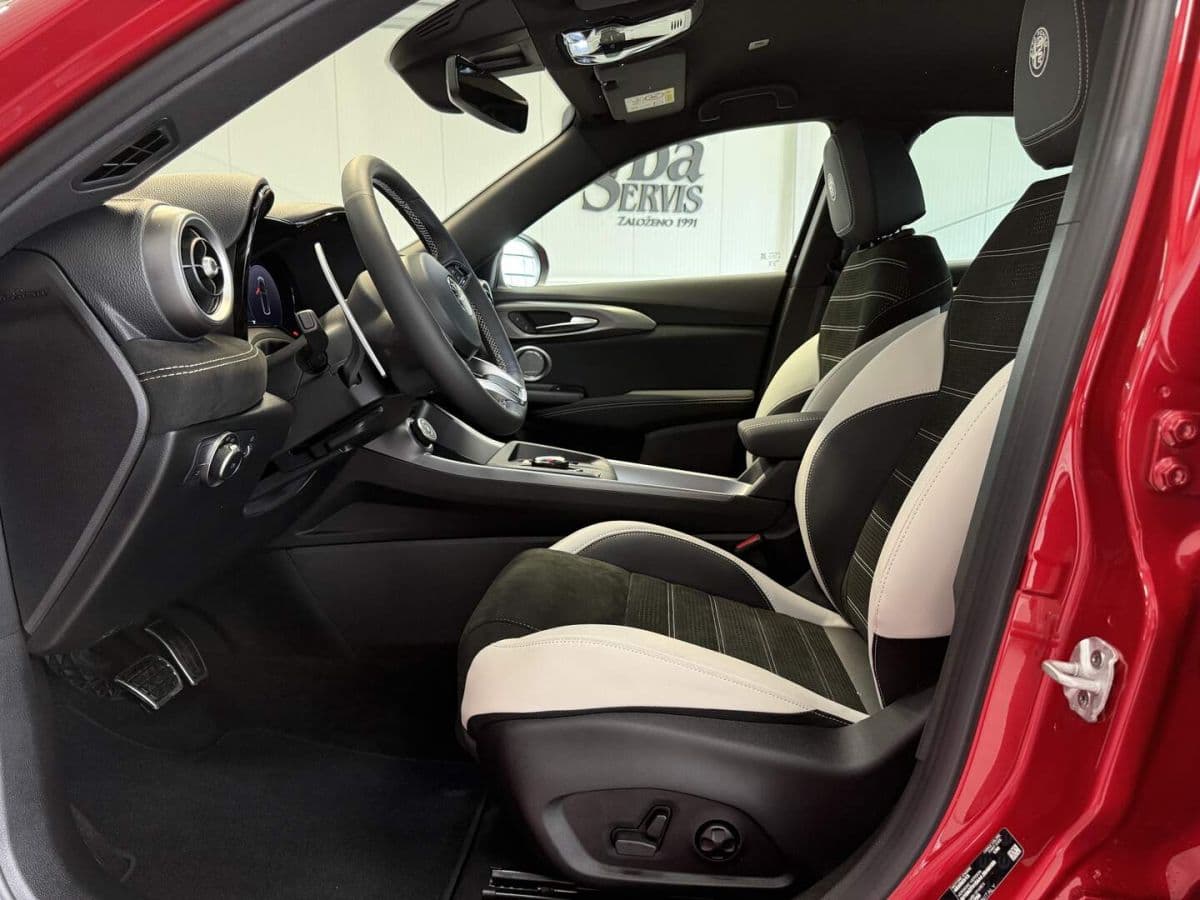 2026 Alfa Romeo Tonale - 20