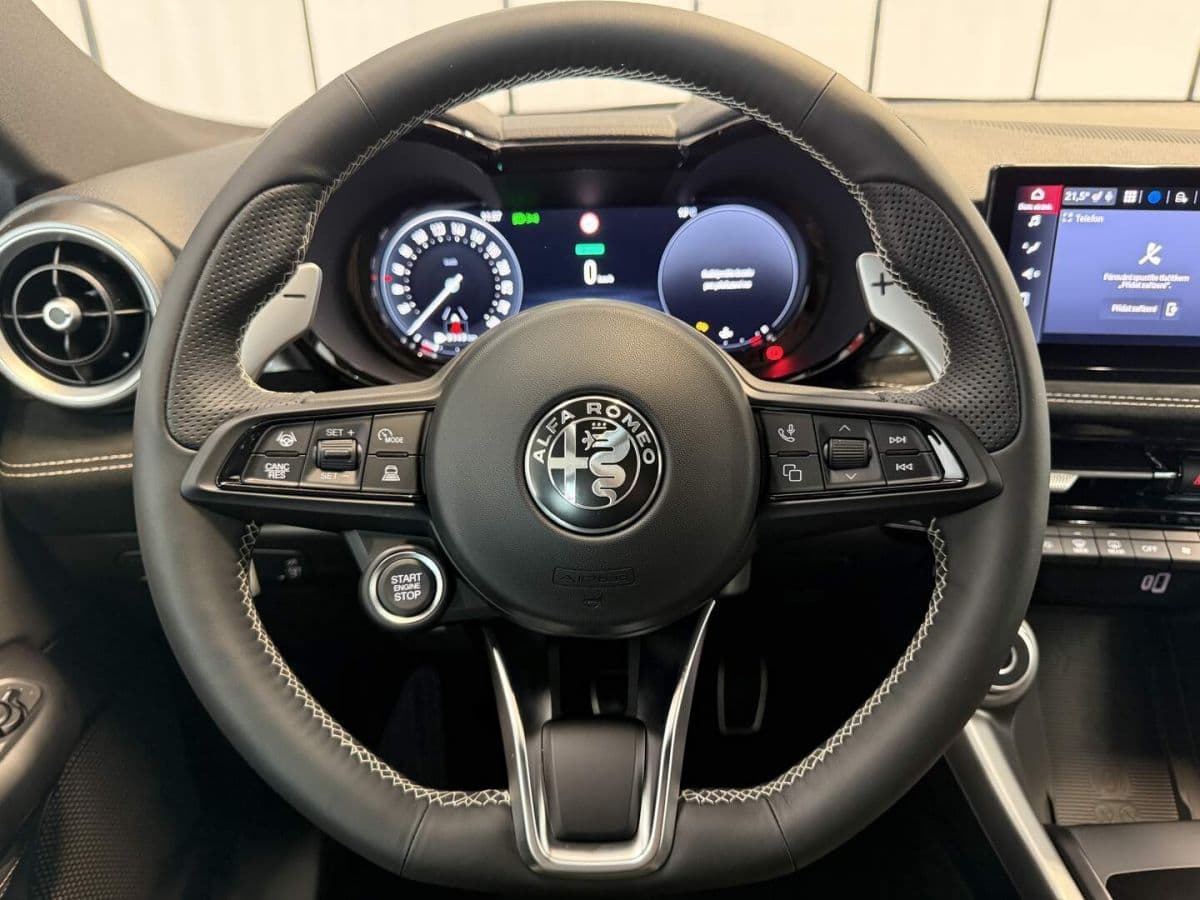 2026 Alfa Romeo Tonale - 8